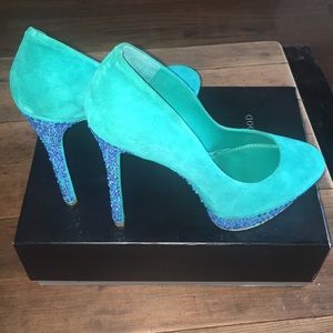 Brian Atwood heels size 10